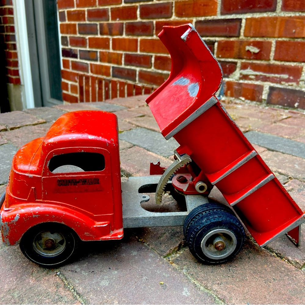 Vintage 1940’s Smith Miller Steel Dump Truck